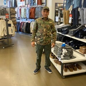 Meet your Posher, Nguyen